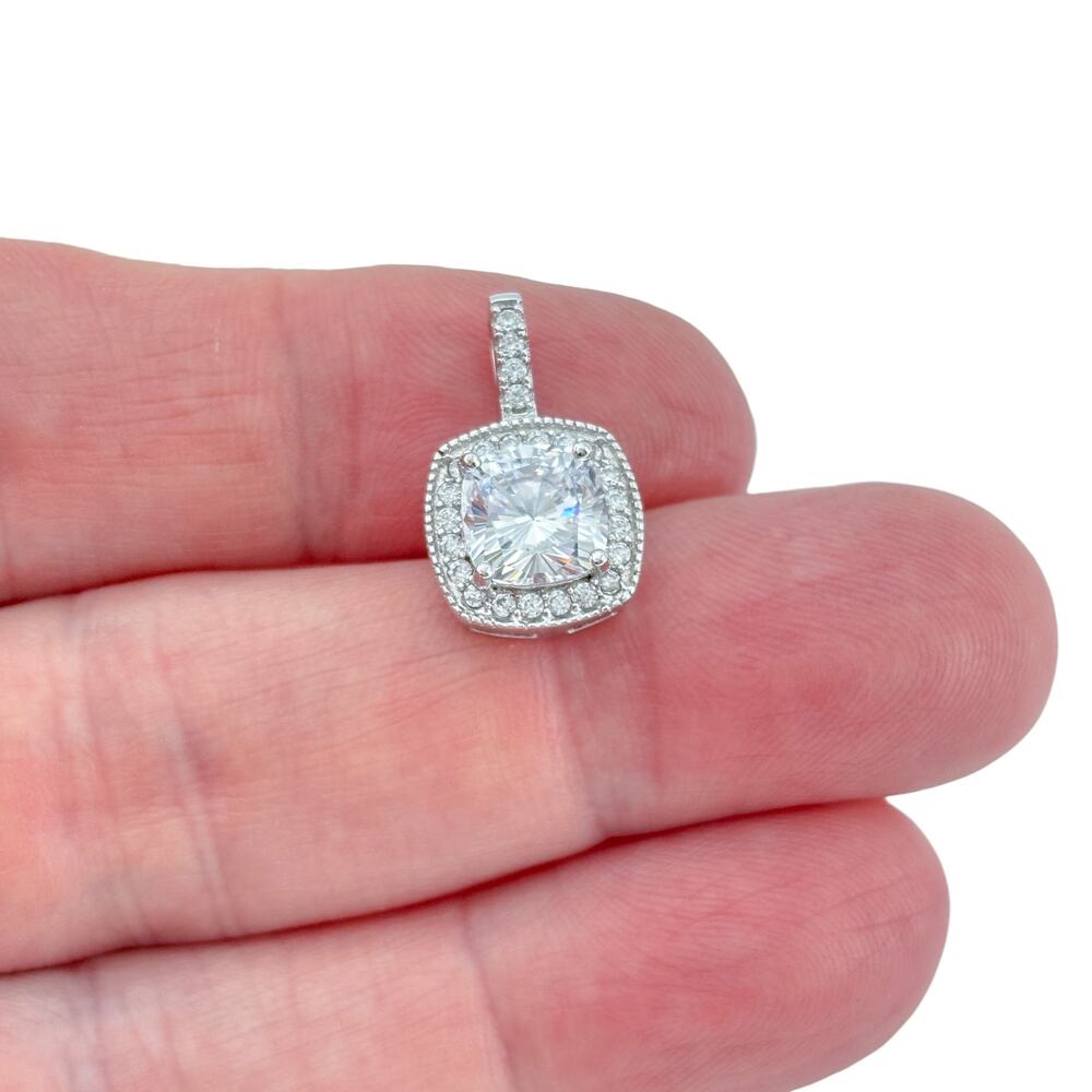 Vintage Sterling Silver 925 Cubic Zirconia Halo Pendant